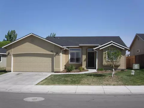 560 E Blue Heron St, Meridian, ID 83646