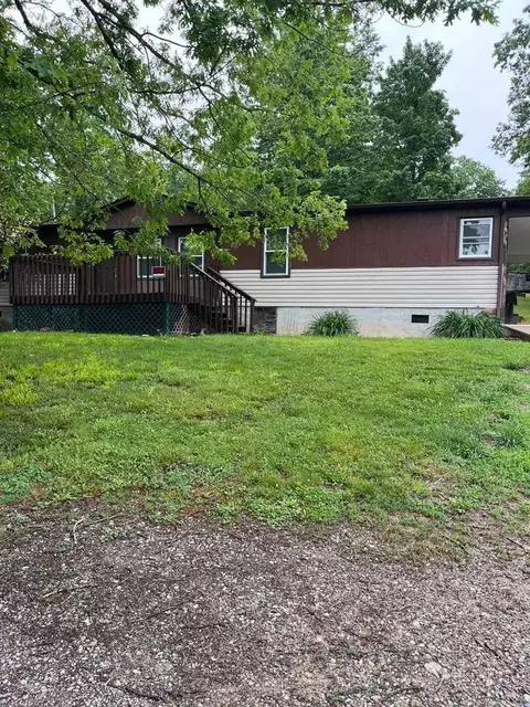 1499 Merrimac Rd, Blacksburg, VA 24060