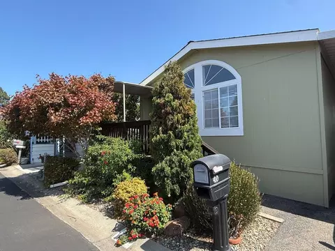 4160 Jade St #SPC 40, Capitola, CA 95010