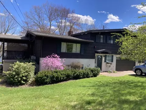 366 Singletary Ln, Framingham, MA 01702