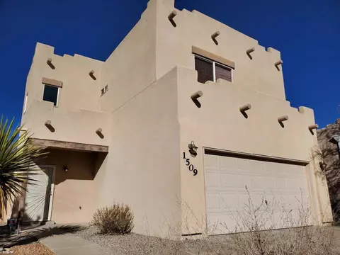1509 Calle Sonrisa NE, Albuquerque, NM 87113