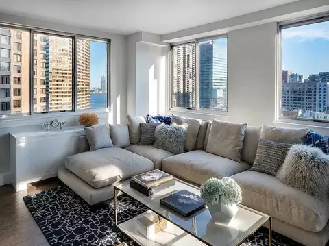 308 E 38th St #14G, New York, NY 10016
