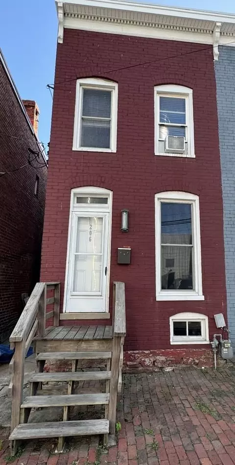 206 E 7th St #206, Frederick, MD 21701