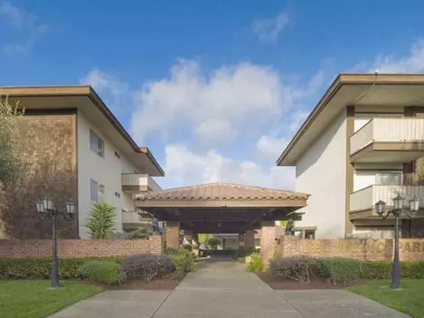 2700 Del Medio Ct #224, Mountain View, CA 94040
