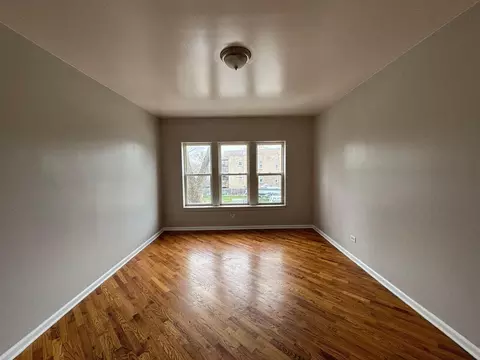3807 W Thomas St #2, Chicago, IL 60651