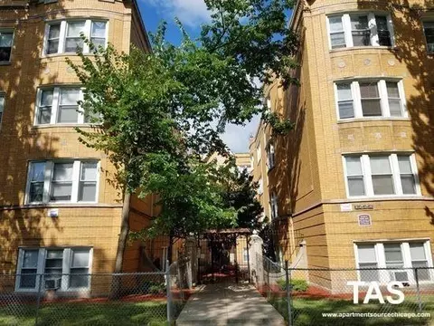 838 N Massasoit Ave #3A, Chicago, IL 60651