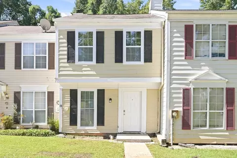 1467 Inverness Dr, Stone Mountain, GA 30083