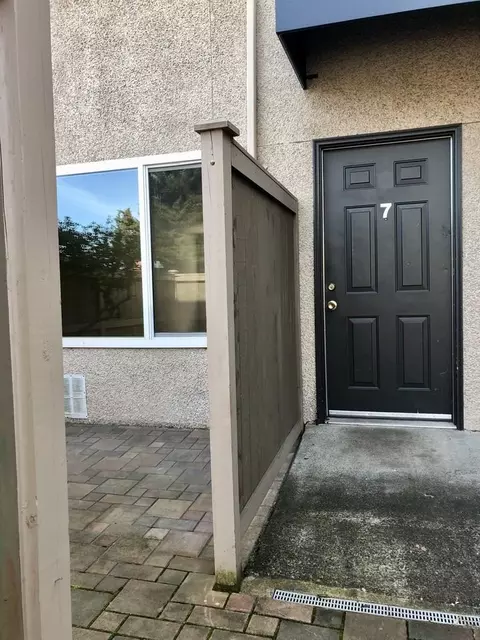 3601 NE 73rd Pl #7, Seattle, WA 98115
