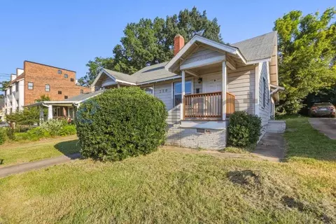 210 W Geer St #B, Durham, NC 27701