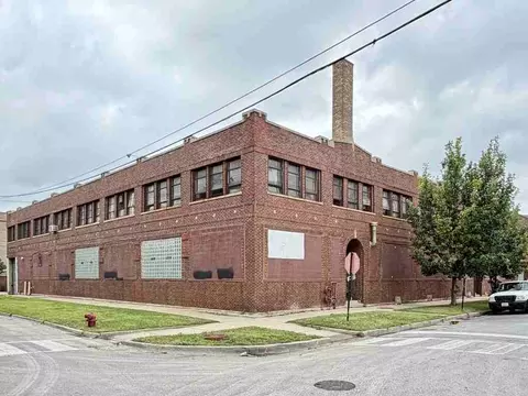 610 N Albany Ave #SF, Chicago, IL 60612