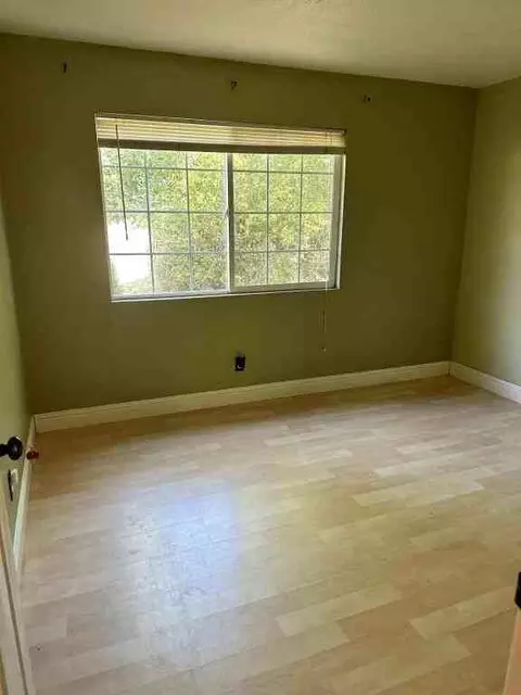 6601 Lindbrook Way, Sacramento, CA 95823