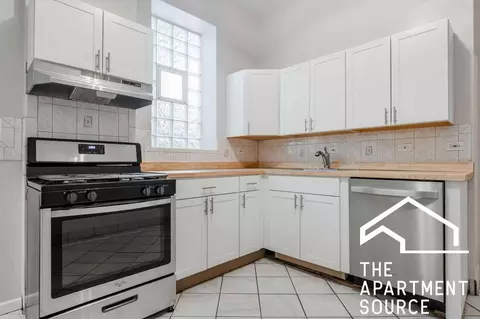 2202 W Belmont Ave #1R, Chicago, IL 60618