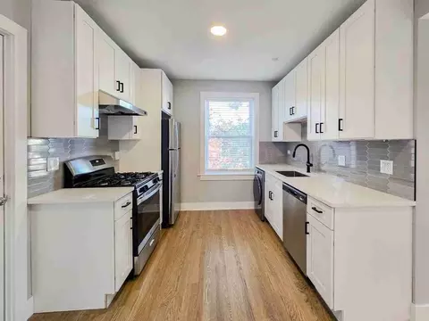 4919 N Hermitage Ave #3, Chicago, IL 60640