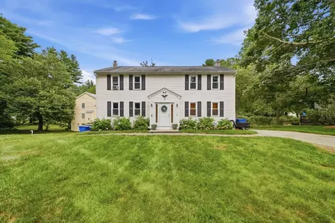 10 Chestnut Rd #B, Groton, MA 01450