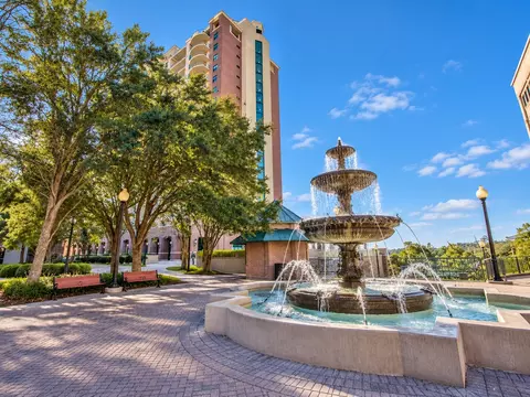 300 S Duval St #1903, Tallahassee, FL 32301