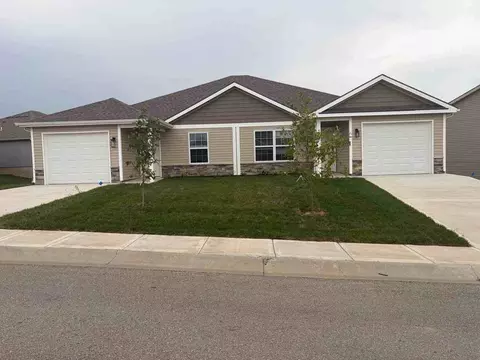 9308 N Lennox St - 9308 N Lennox St #9308-9308, Kansas City, MO 64154