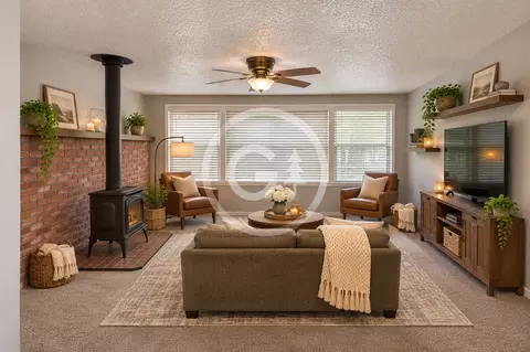400 Valleyview Ave, Selah, WA 98942
