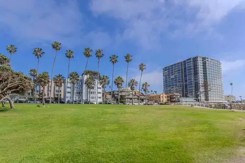 939 Coast Blvd UNIT 3D, San Diego, CA 92037