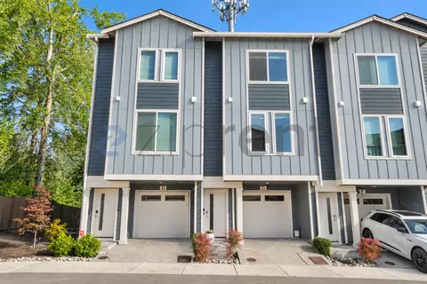 9616 19th Ave SE #G, Everett, WA 98208