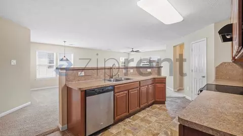 727 Sweet Flower Dr, Houston, TX 77073