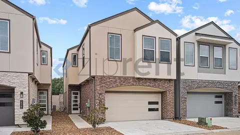 2920 El Fenice Ln, Houston, TX 77057