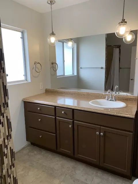 25863 Pacific St #20, San Bernardino, CA 92404