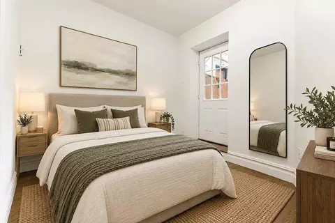 170 E 2nd St #1E, New York, NY 10009