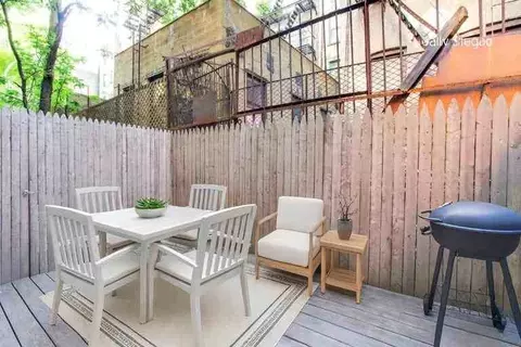 246 Mott St #3, New York, NY 10012