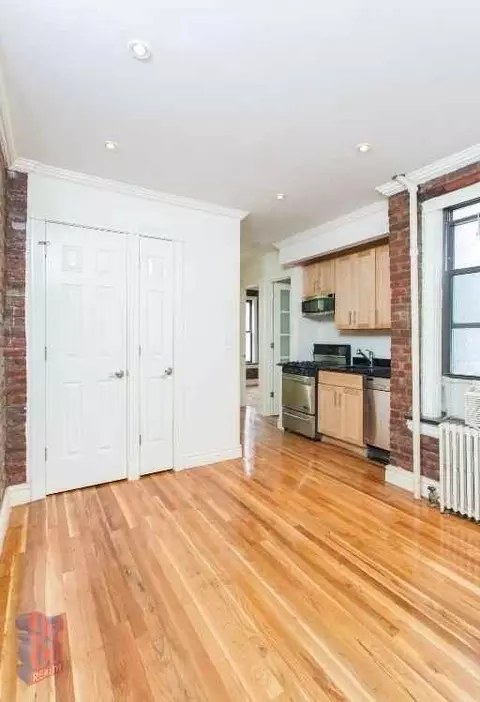 410 E 13th St #3AB, New York, NY 10009