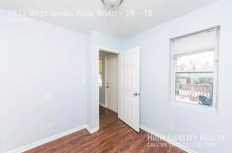 5833 W Irving Park Rd #1R, Chicago, IL 60634