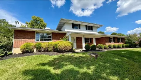 6862 Windwood Dr, West Chester, OH 45241