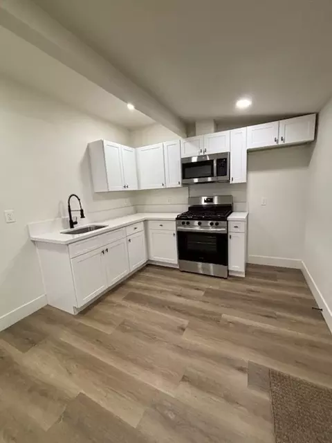 4338 University Ave #C, Riverside, CA 92501