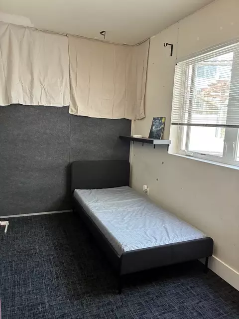 611 Gayley Ave #309, Los Angeles, CA 90024