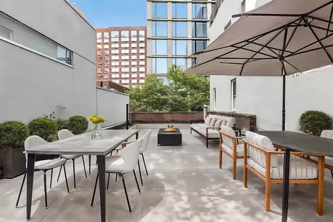 261 Bowery #2, New York, NY 10002