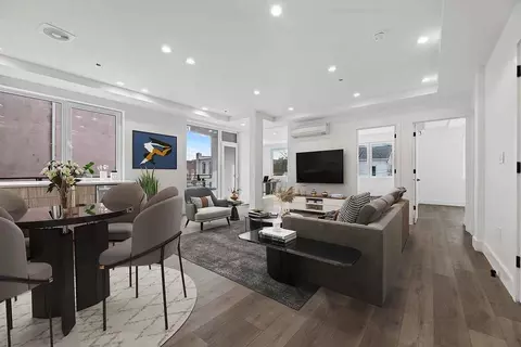 2454 E 15th St #4B, Brooklyn, NY 11235