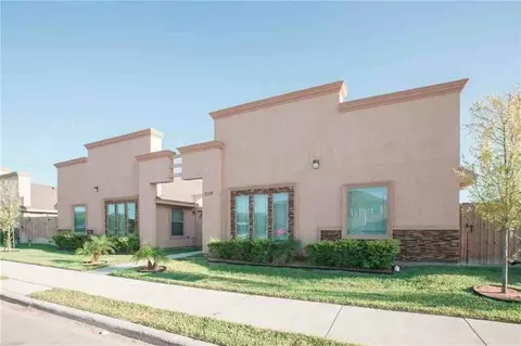 2208 Taxco Ct #3, Edinburg, TX 78542
