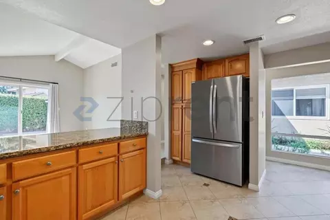 41 Sparrowhawk, Irvine, CA 92604 photo 20