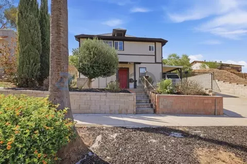 2789 Fairmount Blvd #2, Riverside, CA 92501