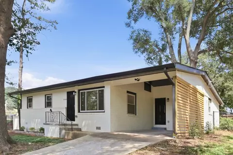 2069 Bixler Cir #1, Decatur, GA 30032