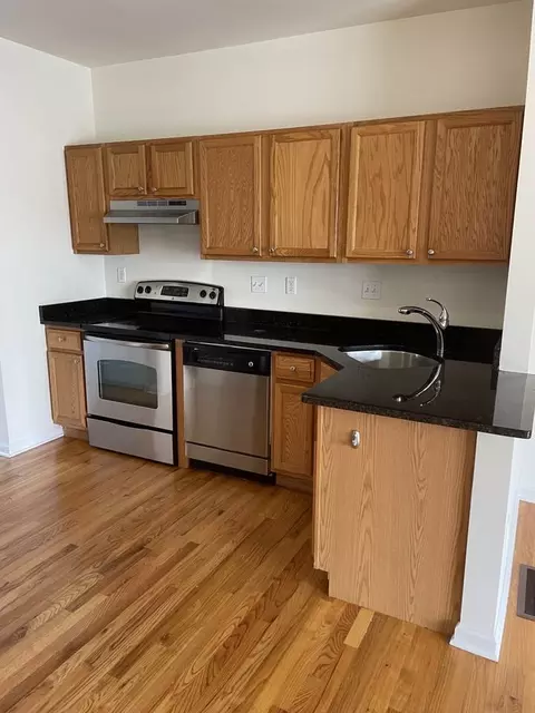15 Washington St #4, Milford, CT 06460