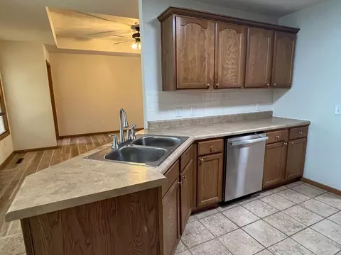 2957 W Cardinal St, Springfield, MO 65810 photo 6