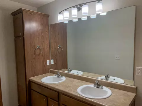 2957 W Cardinal St, Springfield, MO 65810 photo 23