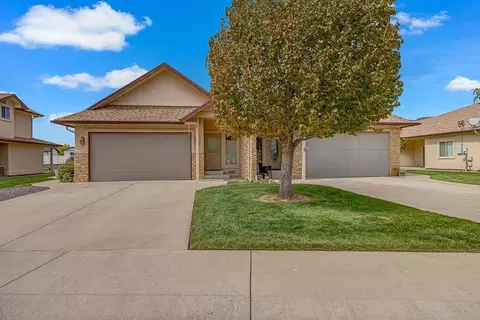832 Montclair Dr, Palisade, CO 81526