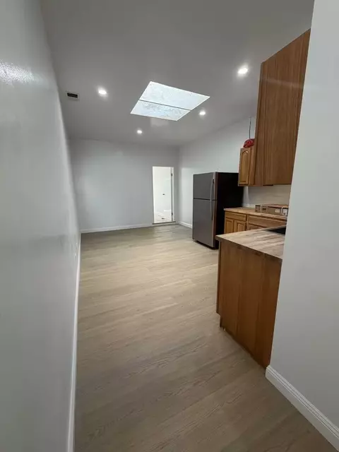 1818 Silver Ave #3, San Francisco, CA 94124