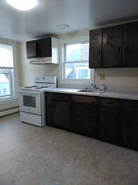 49 Union St #3, Keene, NH 03431