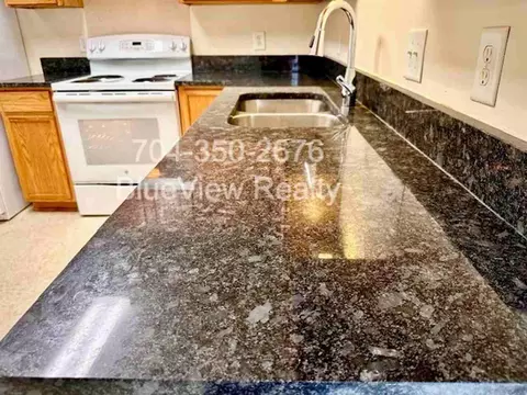 1308 S Hayne St, Monroe, NC 28112