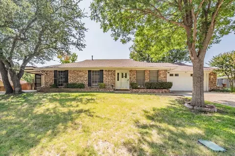 2890 Elsinor Dr #NA, Fort Worth, TX 76116