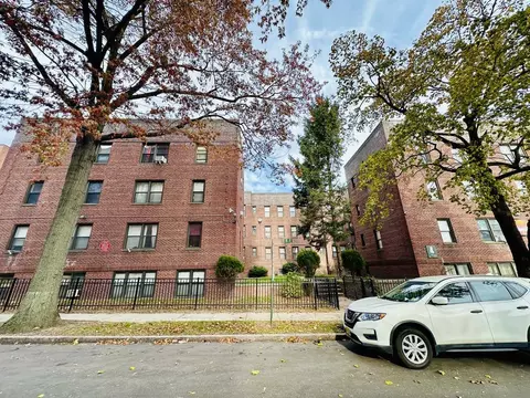 4 Chestnut St #102, East Orange, NJ 07018