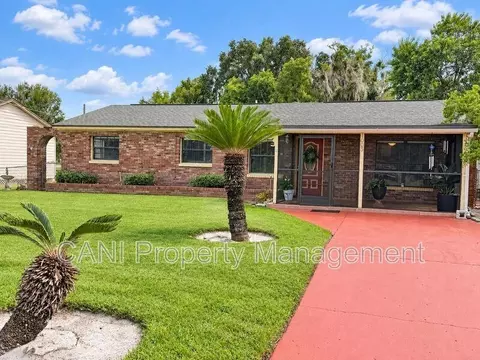 1003 W 9th St, Sanford, FL 32771