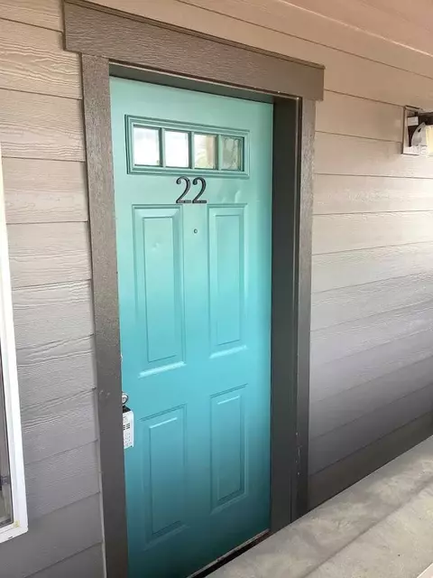 10345 NE Clackamas St #22, Portland, OR 97220